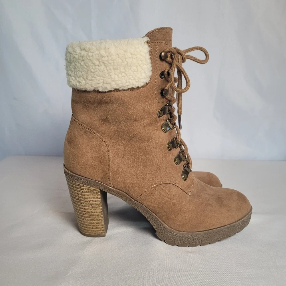Brash Chestnut Brown Faux Suede Laceup Ankle Booties Shearling Top Size 9